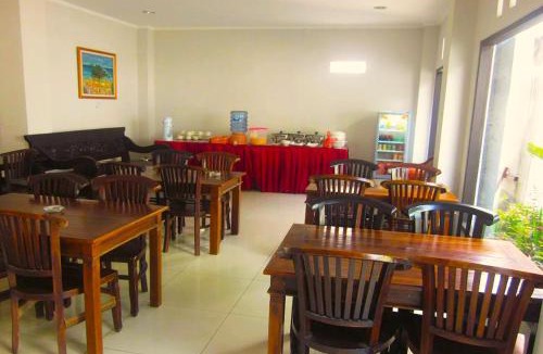 Cokroaminto Hotel | Hotel Warta Dua
