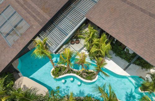 Umalas Villa | Villa Baratega - Dreamy Urban Tropical 6BR Villa for Large Group