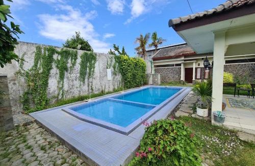 Banyuwangi Hotel | Urbanview Hotel Kumala Banyuwangi by RedDoorz