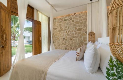 Jimbaran Hotel | The Balangan Hotel Uluwatu - 2min to Beach & 5min to Bali's Best Golf