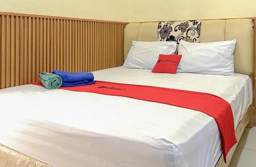 Balikpapan Hotel | RedDoorz near Wisma Cahaya Abadi Sepinggan Airport Balikpapan