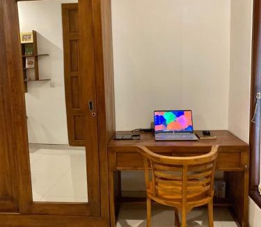 Taro House | Made Misi Homestay & Guesthouse