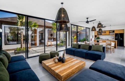 Pengosekan Villa | Villa Mujo by BaliSuperHost