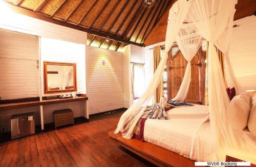 Mushroom Bay Resort | Warisan Villa By Reccoma