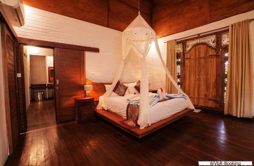Mushroom Bay Resort | Warisan Villa By Reccoma