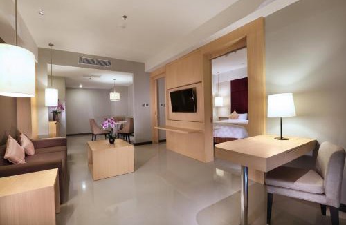 Banjarmasin Hotel | Grand Tan Banjarmasin Hotel & Convention Center