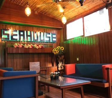 Downtown Kuta Hotel | Seahouse Bali Indah Beach Inn