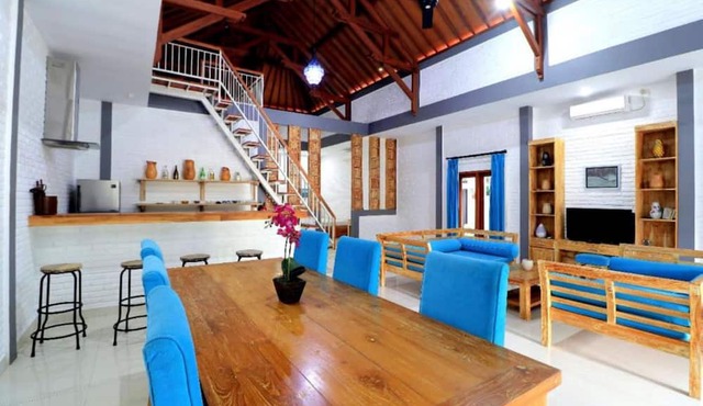 Surf Retreat Villa Sari Bali