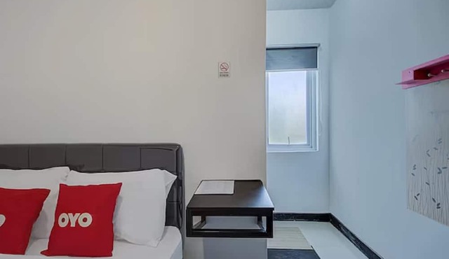 Capital O 3198 Sukomanunggal Inn