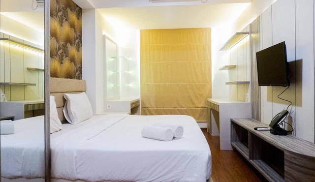 Premium 1BR Apartement At Grand Sungkono Lagoon in Surabaya