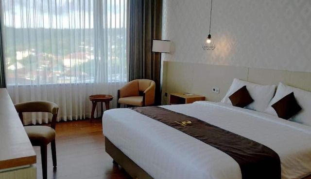Zenith Premiere Hotel Baubau