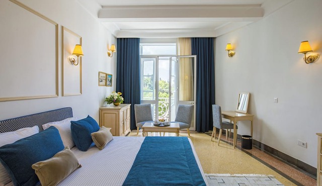 Majestic Hotel