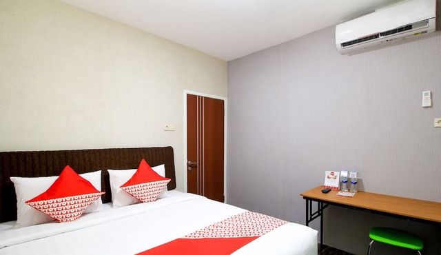 Capital O 217 A1 Hotel