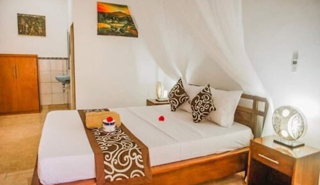 Artha Dewata Home Stay