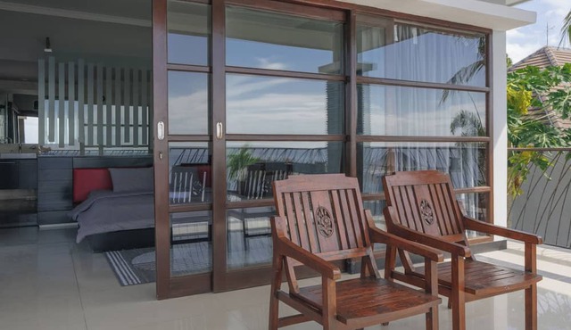 Blue Marlin 6-BR Villa Singaraja Bali