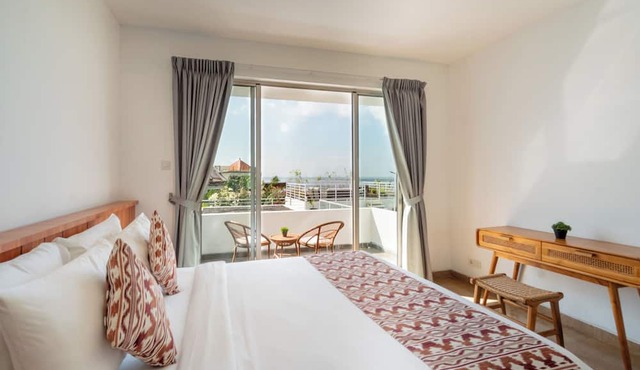 Maestro Bay View Villa in Nusa Dua