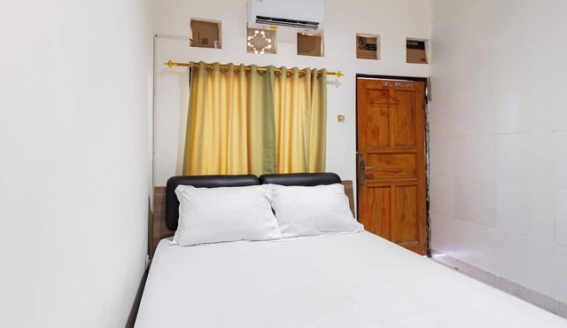 OYO 94091 Sn Guest House