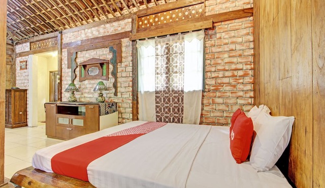 Hotel O Omah Baturan Syariah