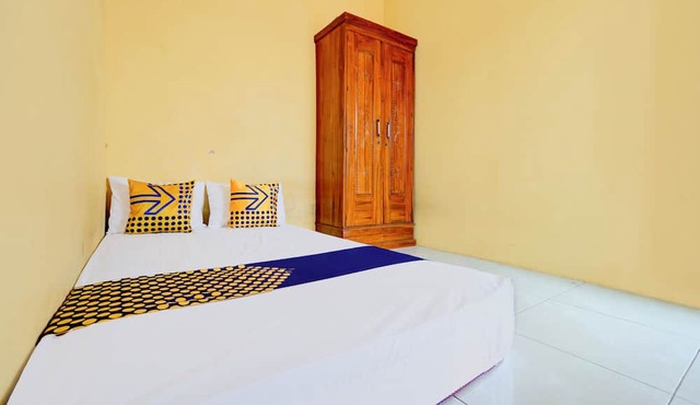 OYO Life 93290 Homestay Betro Syariah in Sidoarjo