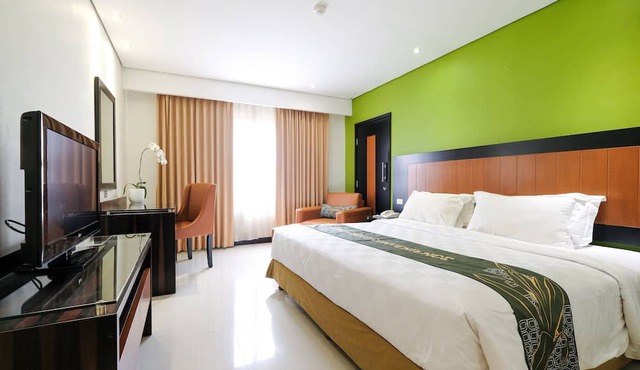 Loman Park Hotel Yogyakarta in Depok