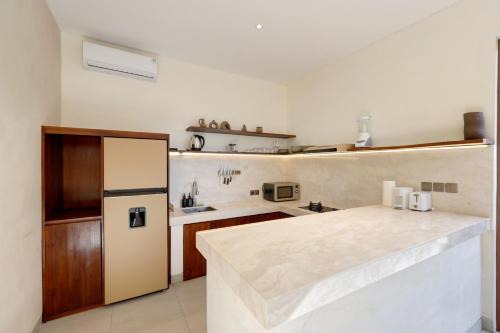 The R Villa Talang - Brand New Near Beach & Stunning Sunsets