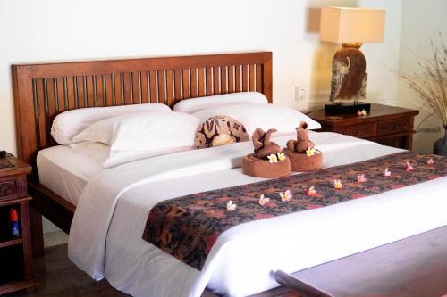 ALOKA BAHARI Villas