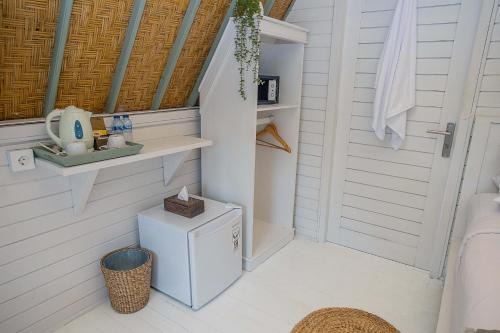 Huts Lembongan 